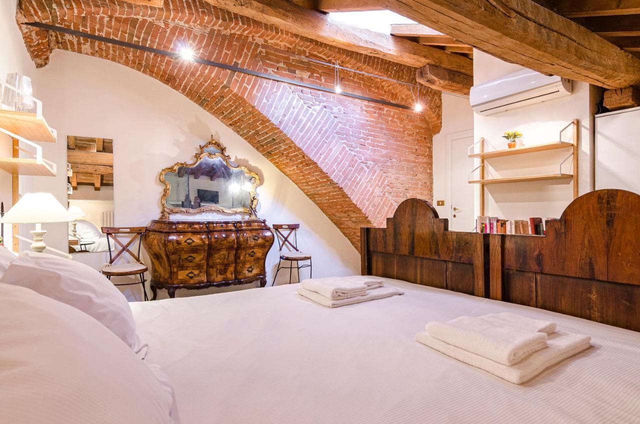 Altabella Panoramic Tower Apartment Bologna Luaran gambar