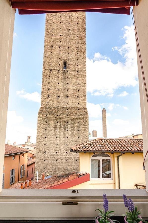 Altabella Panoramic Tower Apartment Bologna Luaran gambar