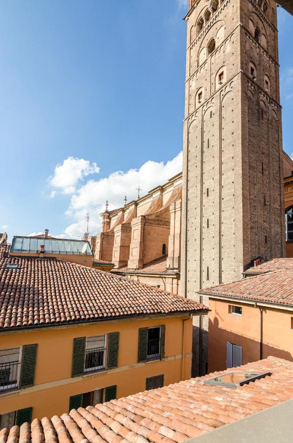 Altabella Panoramic Tower Apartment Bologna Luaran gambar