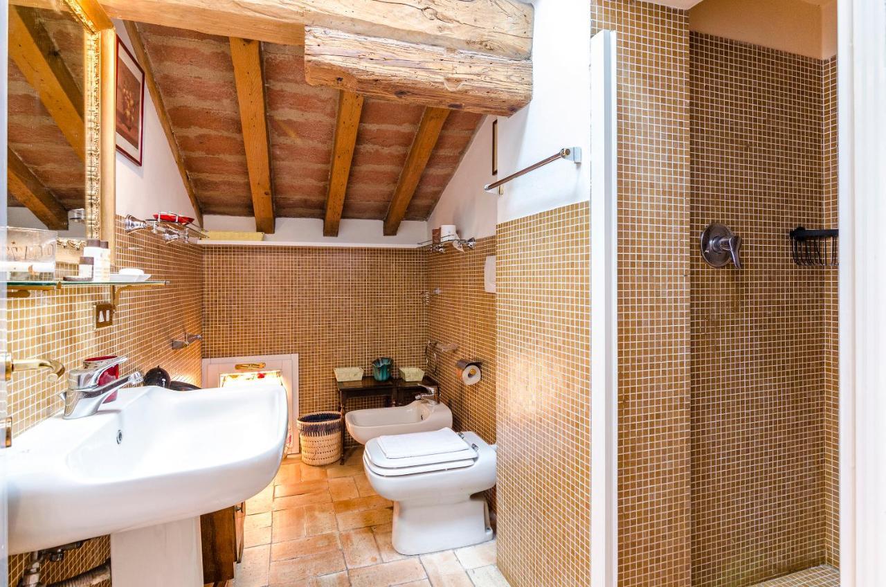 Altabella Panoramic Tower Apartment Bologna Luaran gambar